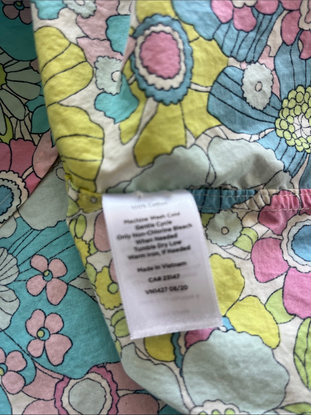 Talbots Retro Pastel Floral Button-Down in Pink, Blue & Yellow size Large Petite - Picture 8 of 8